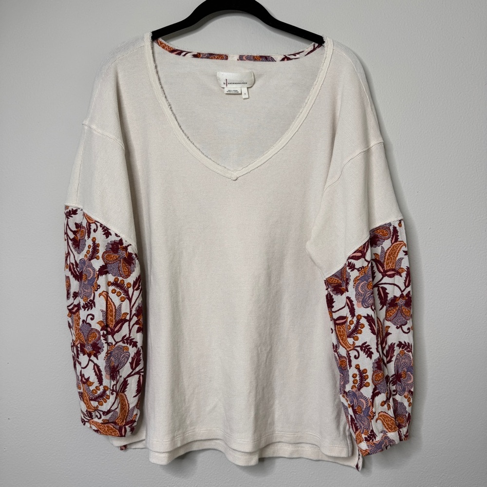 Anthropologie Cream Waffle Thermal Knit  Top with Flounce Floral Sleeves Size S